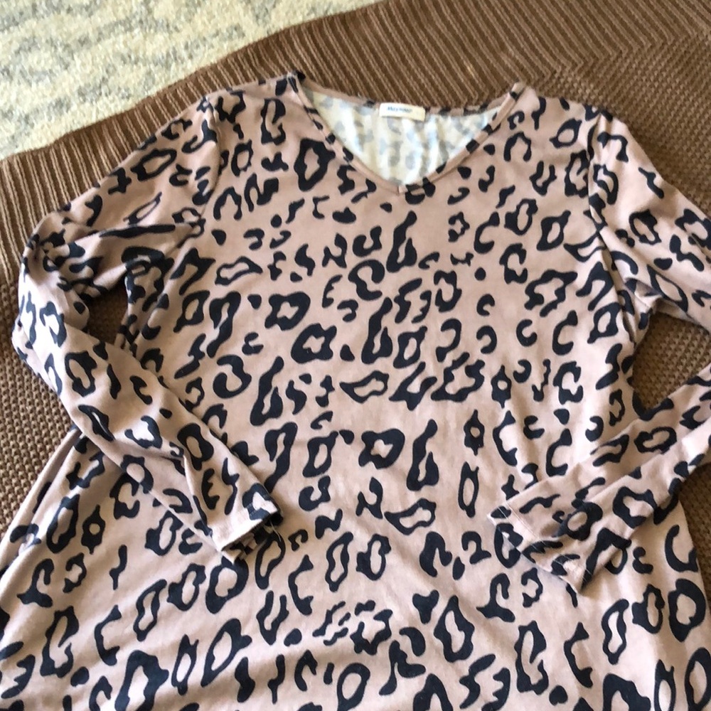 Leopard Print Long Sleeve Top